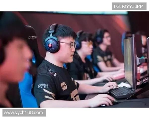 赛后分析：RNG与V5对决中的战术意识与团队配合探讨