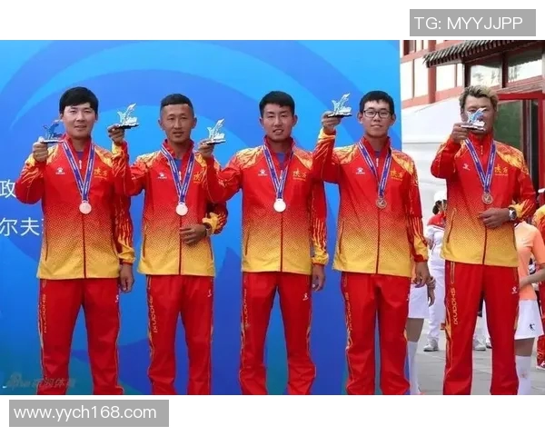 全运会特别报道：重庆足球队逆袭之路展现拼搏精神与团队力量