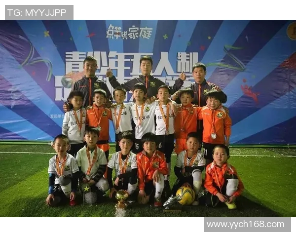 赛后分析：上海足球队与广州足球队的团队协作表现与战术探讨