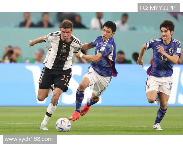 卡塔尔与日本足球对决分析及双方实力对比探讨 卡塔尔与日本足球对决分析及双方实力对比探讨