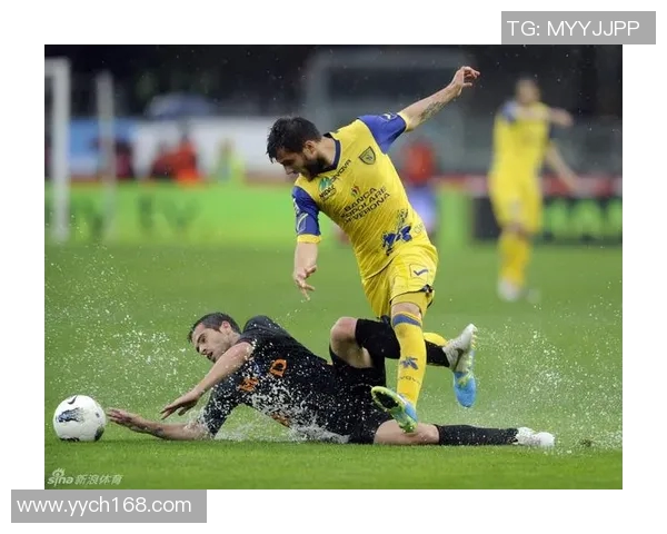 切沃与罗马激战正酣实况回顾与精彩瞬间分析