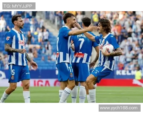 西班牙与皇家社会精彩对决回放全程分析与战术解读