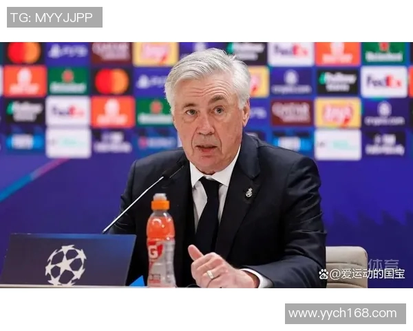 马丁内斯的传奇旅程：从足球新星到世界顶级教练的蜕变与成就