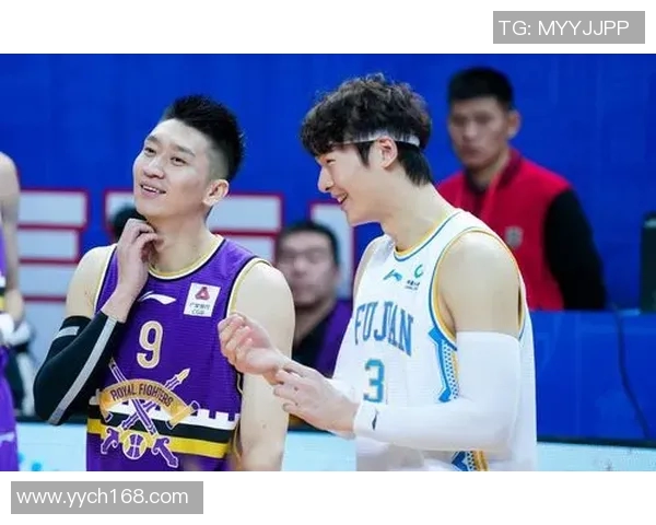 阿贾克与里昂精彩对决直播全程回顾与赛后分析