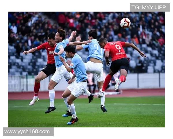 重庆斯威足球迎战天海球队激战即将上演球迷期待精彩对决