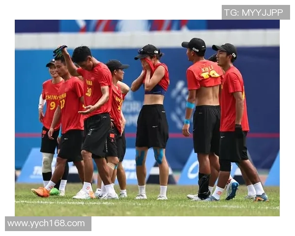 深入分析成都飞盘队的盯防战术与比赛策略解析